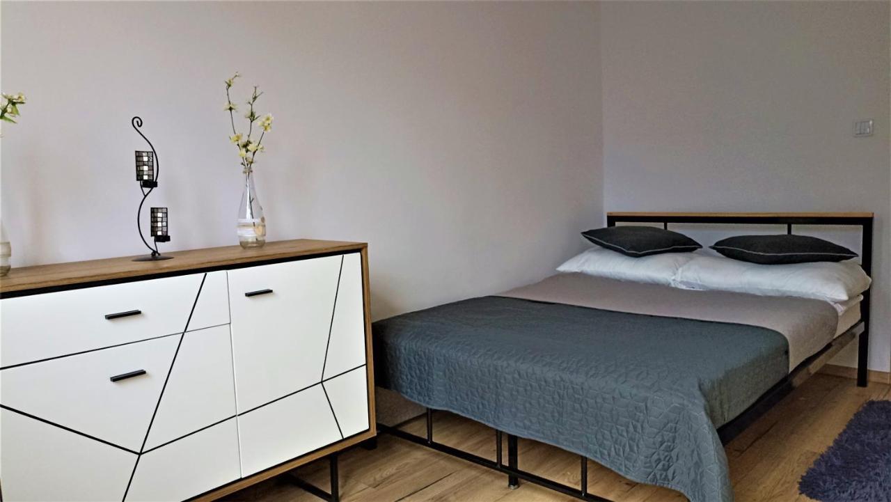 Appartamento Happy Corner Breslavia Esterno foto